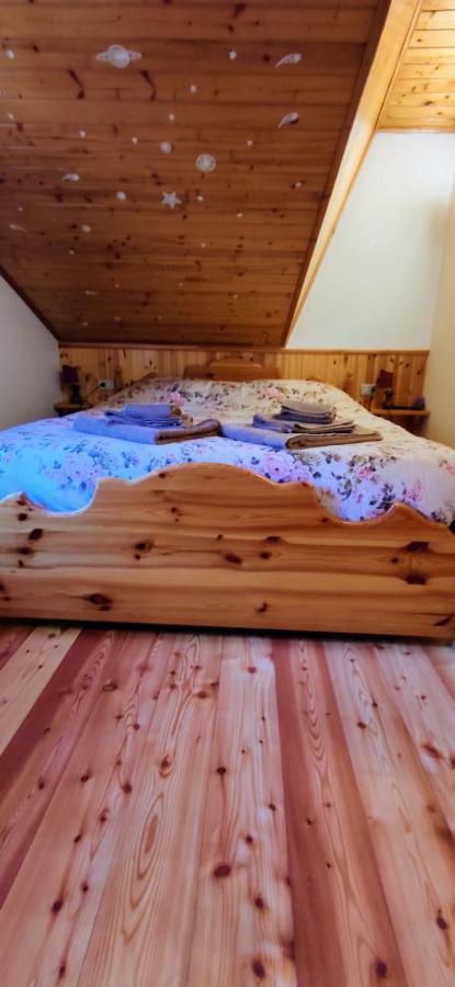 Aprica 11 Life Mountain Apartment Corteno Golgi Exterior photo
